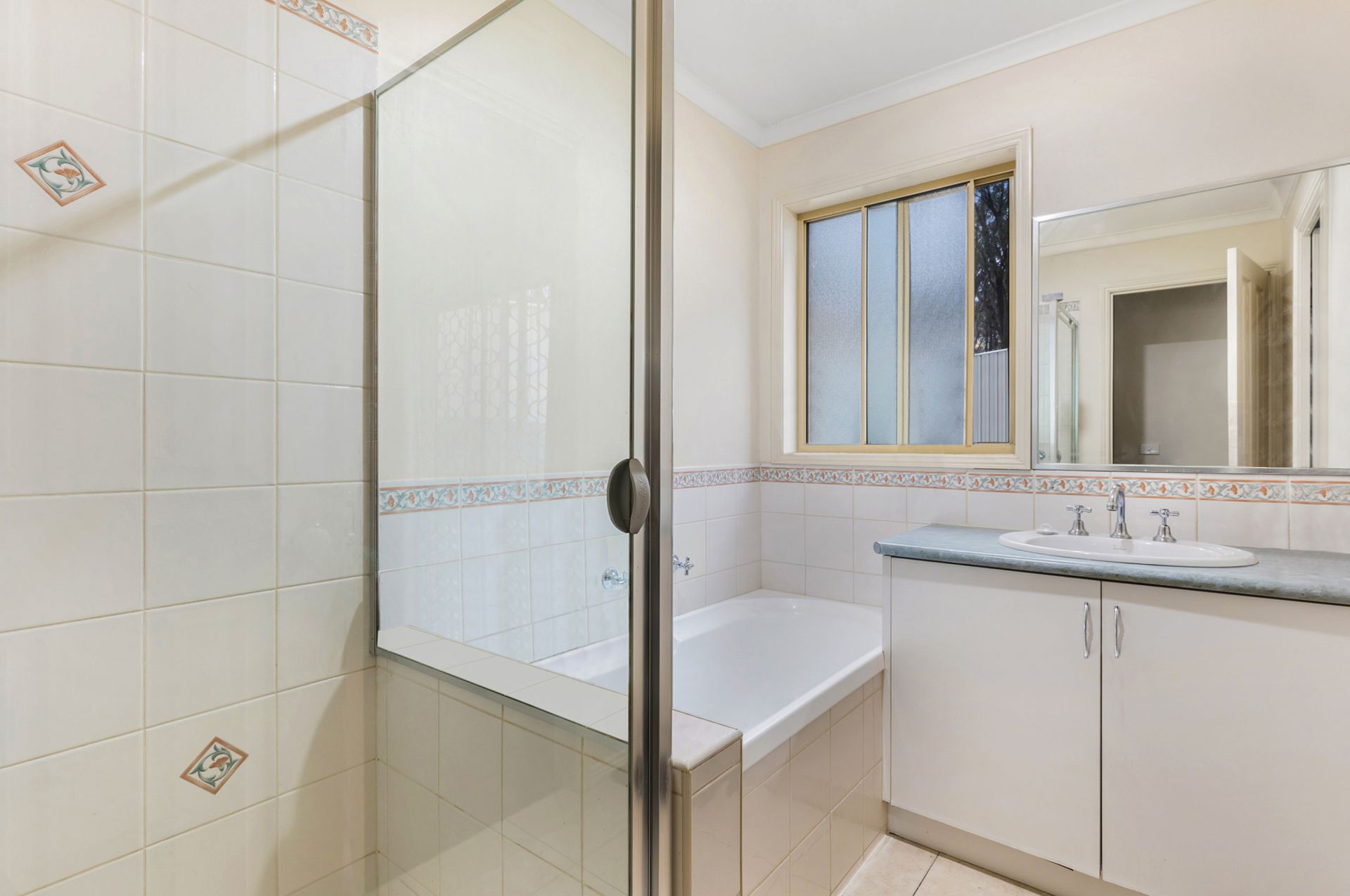 3a Grevillea Avenue Kangaroo Flat VIC, Flat - Thumbnail 5