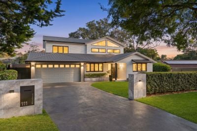 Lisarow 111 Woodview Avenue