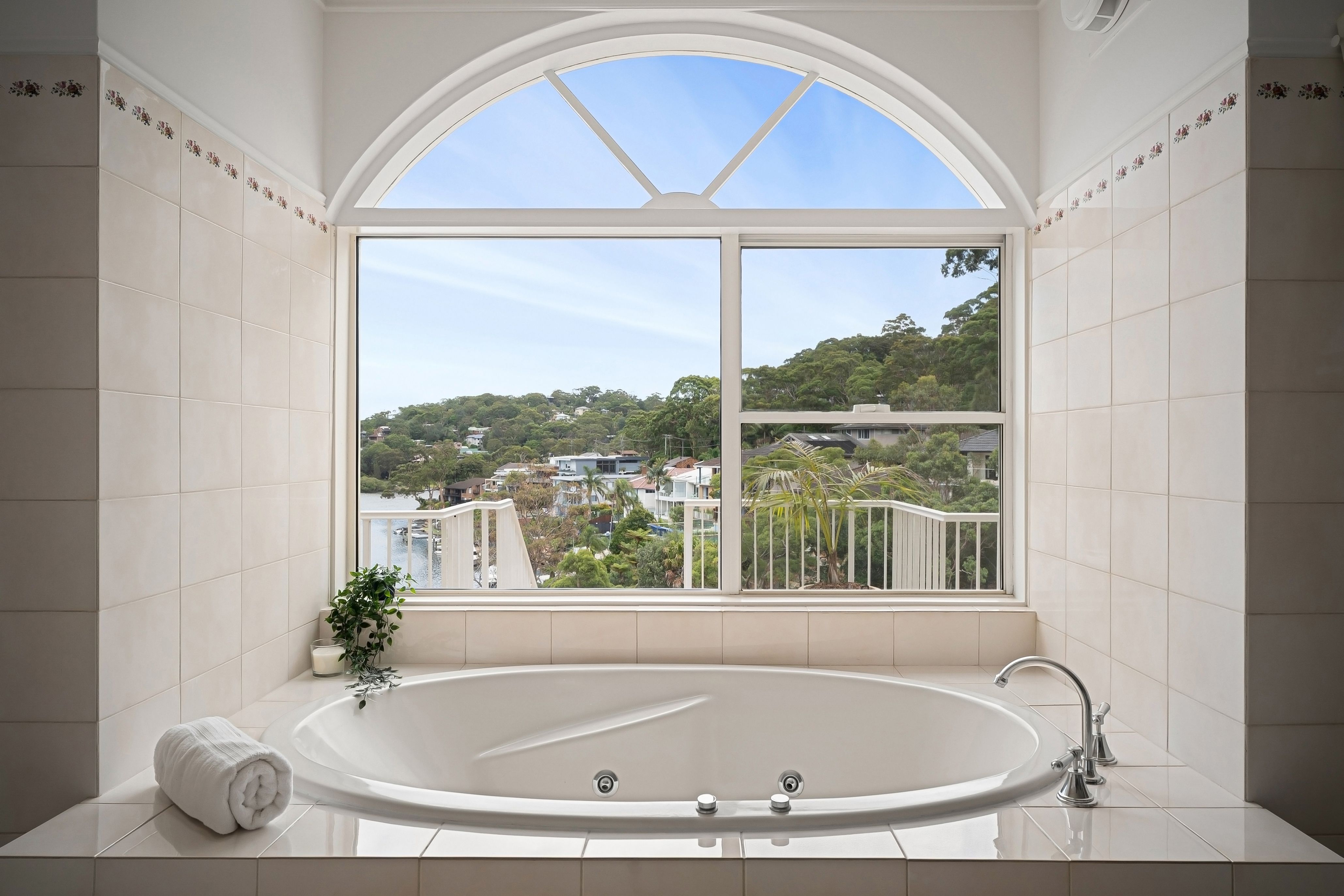 42 Naranganah Avenue Gymea Bay 2227