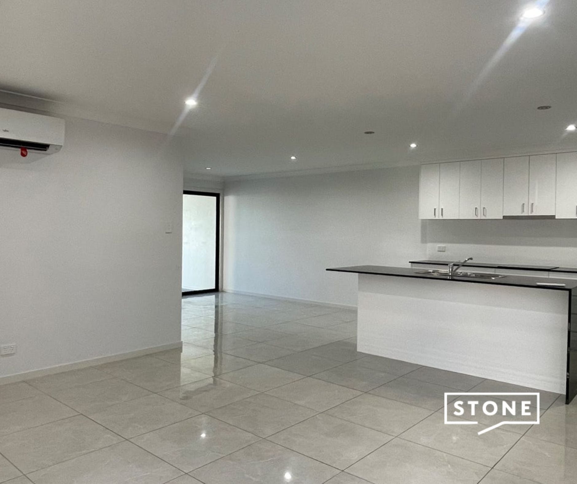 1/11 Woodview Street, Browns Plains, Browns Plains - Thumbnail 3