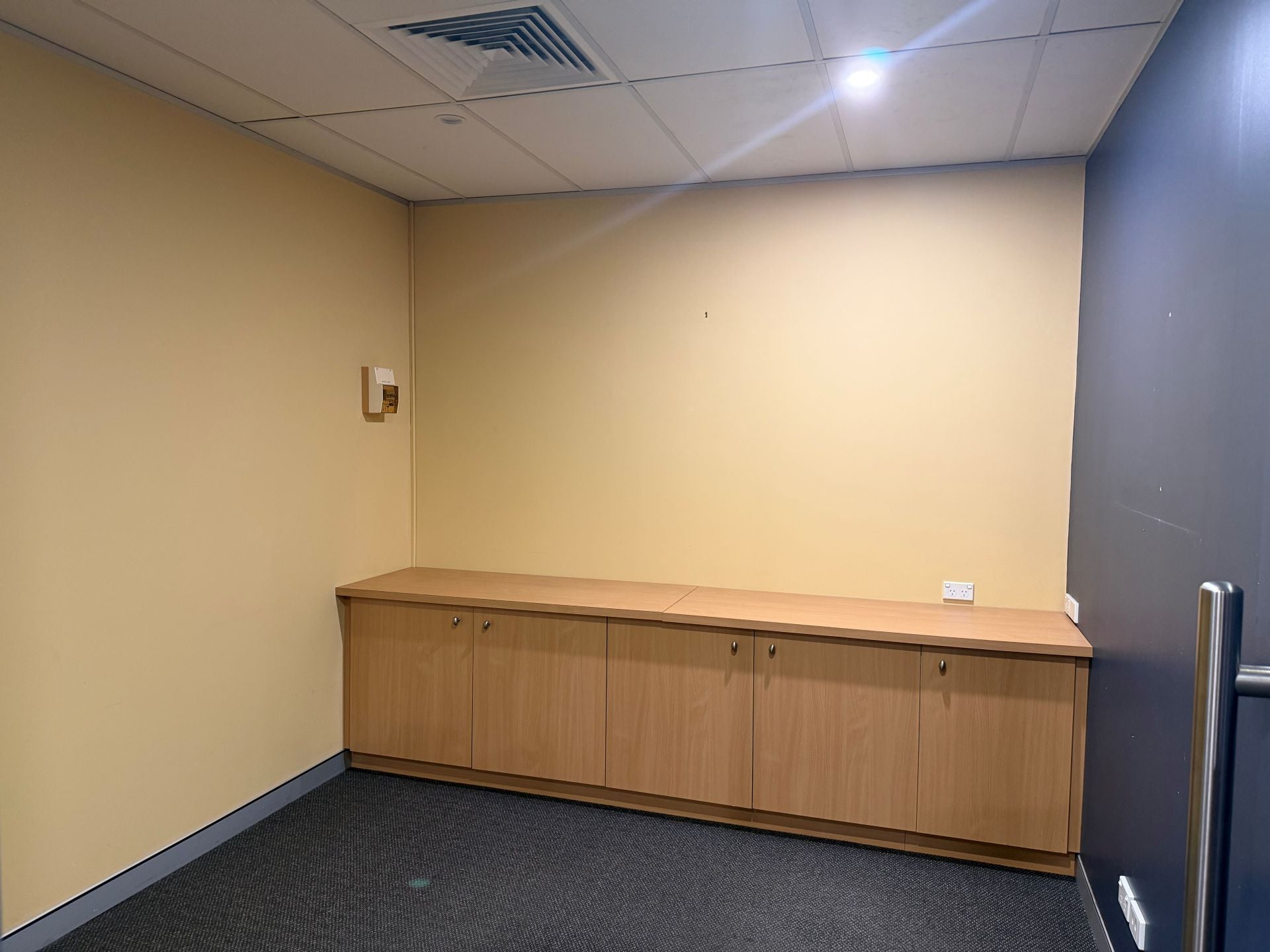 Suite 205/304-318 Kingsway Caringbah NSW, Caringbah - Thumbnail 5