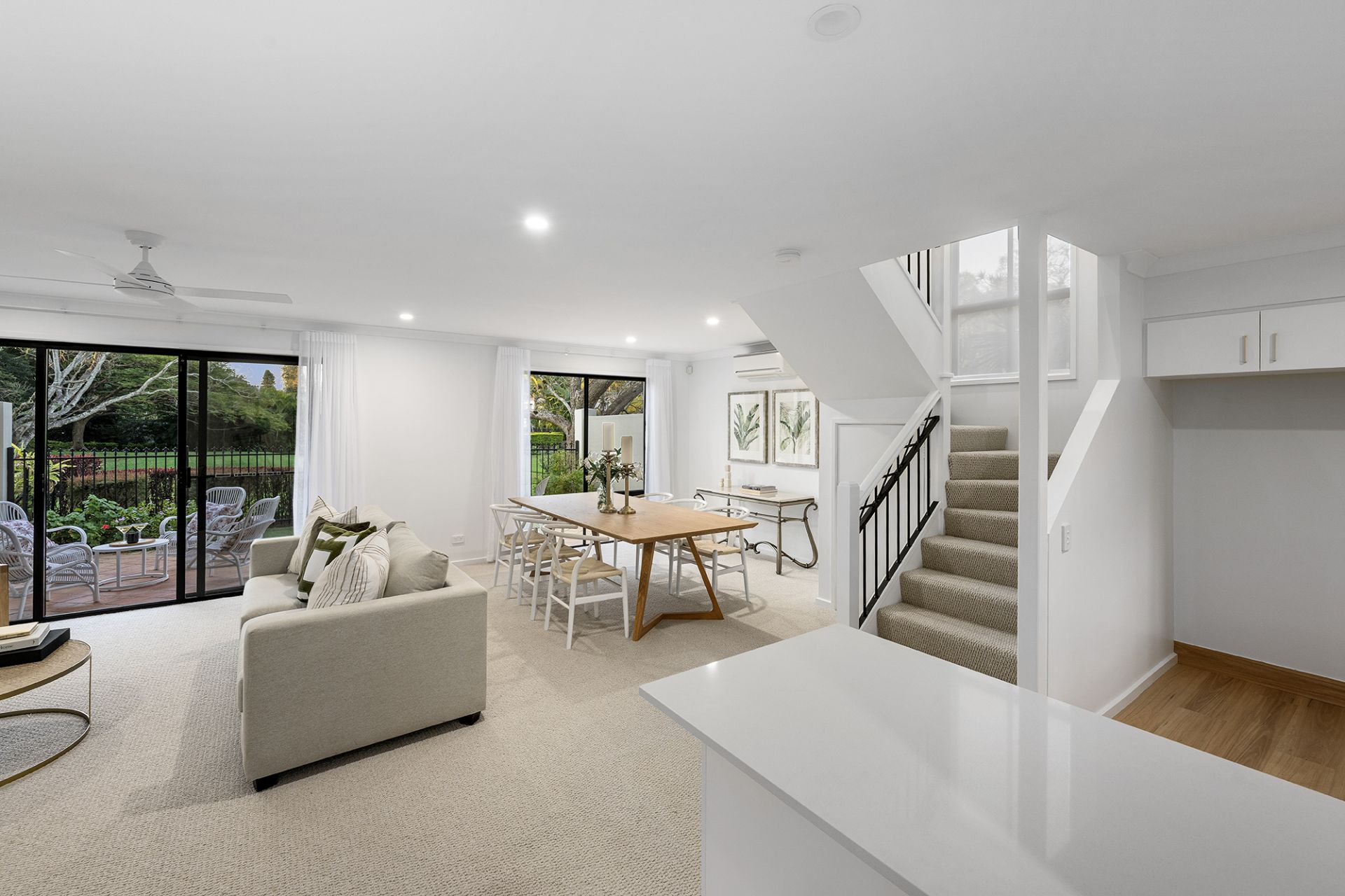 2/23 Santa Barbara Road, Hope Island QLD 4212, Hope Island - Thumbnail 7