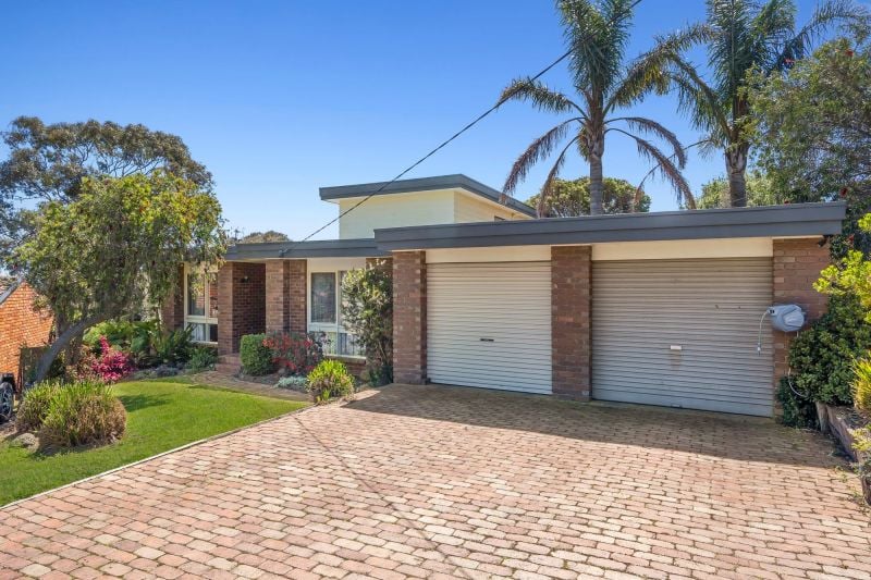 8 Cuthbertson Drive, Ocean Grove VIC 3226