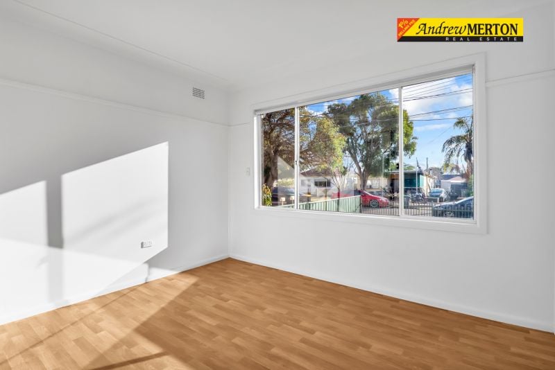 38 Ball Street, Colyton