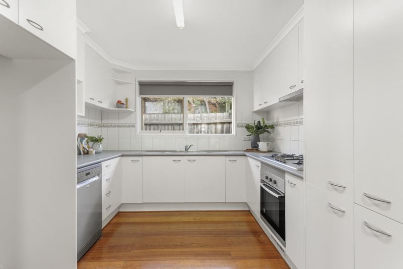 33 Buckland Crescent, Epping