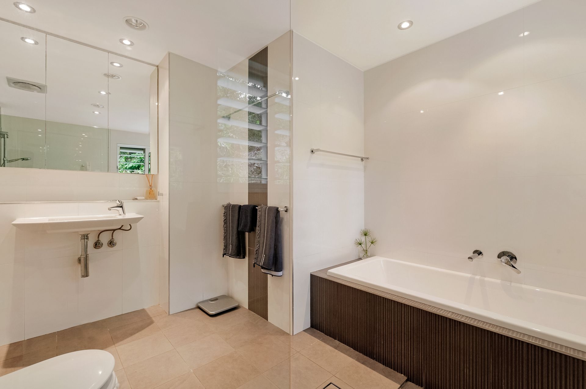 7 Akoonah Close, Westleigh, Westleigh - Thumbnail 8