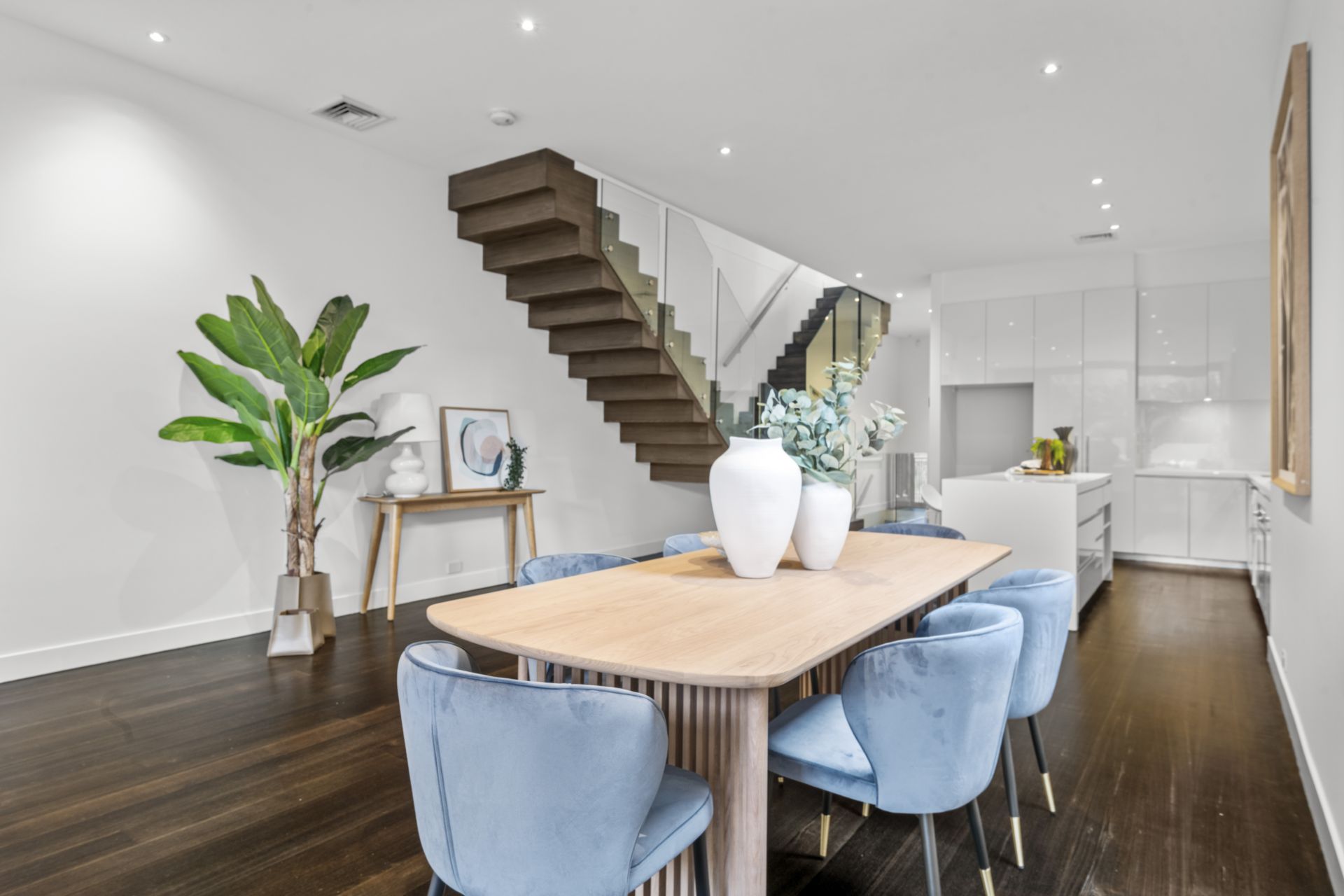 Large Terrace Living Near Merri Creek