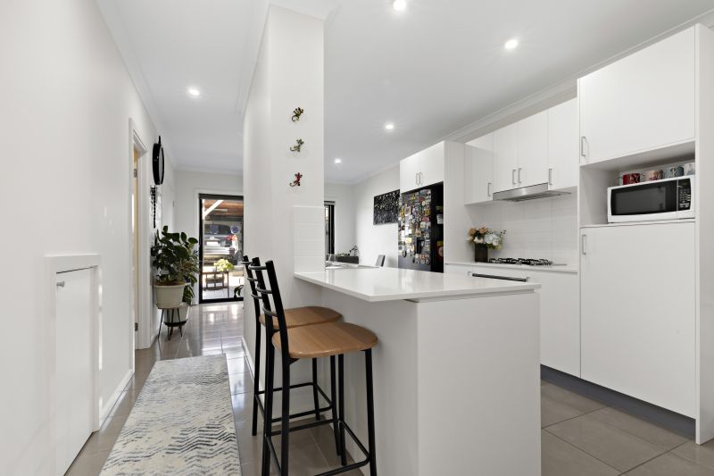 10 Banrock Place, Wollert