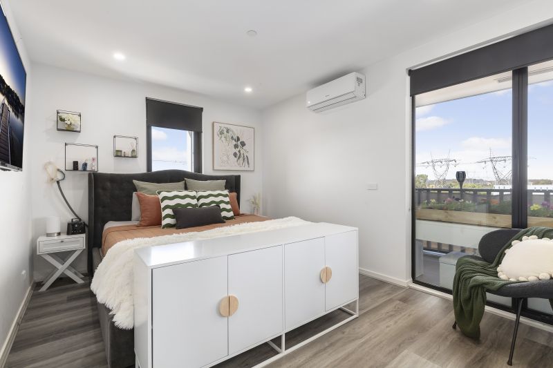210/24 Oleander Drive, Mill Park