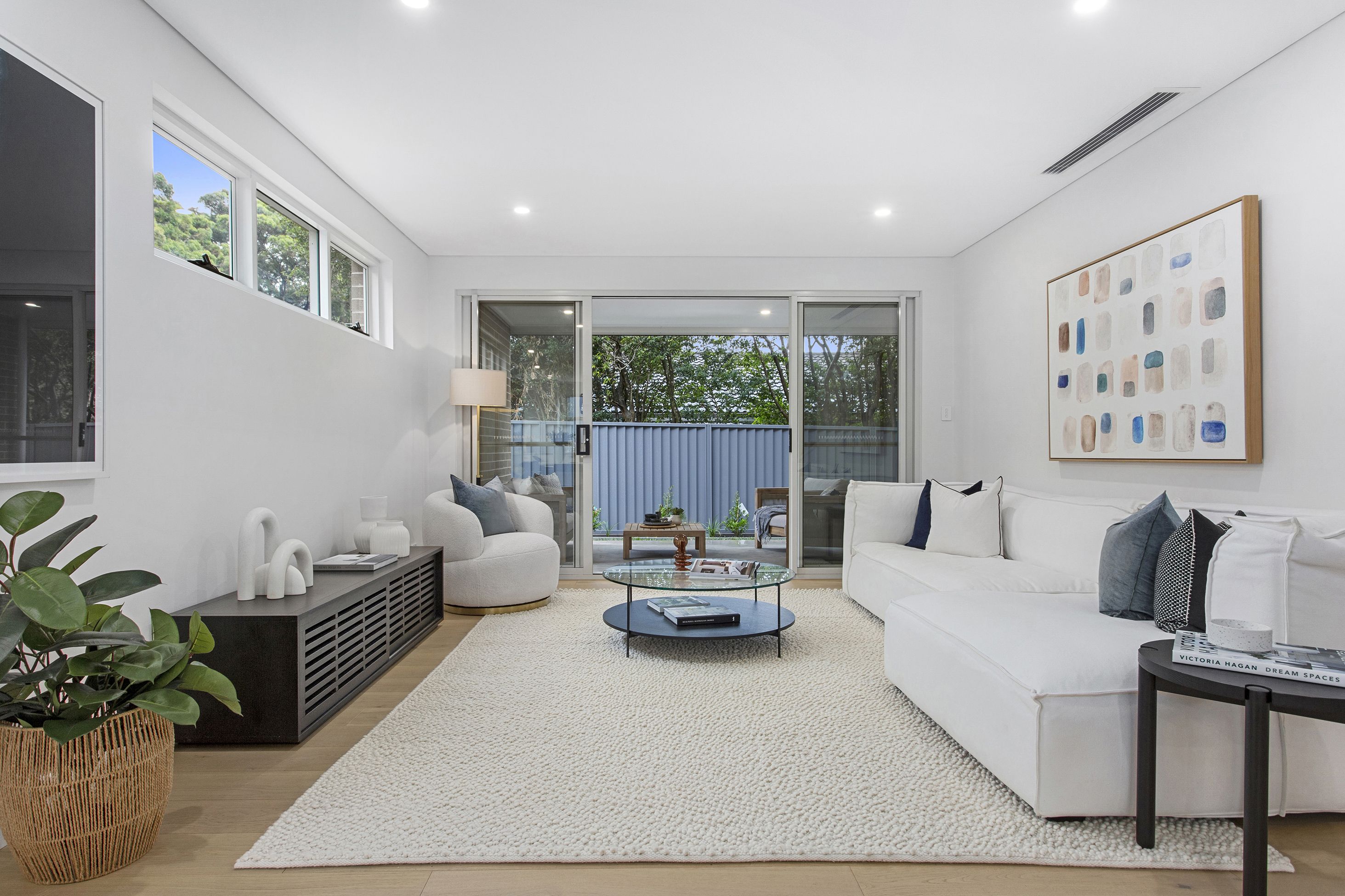 3/99 Yathong Road CARINGBAH 2229