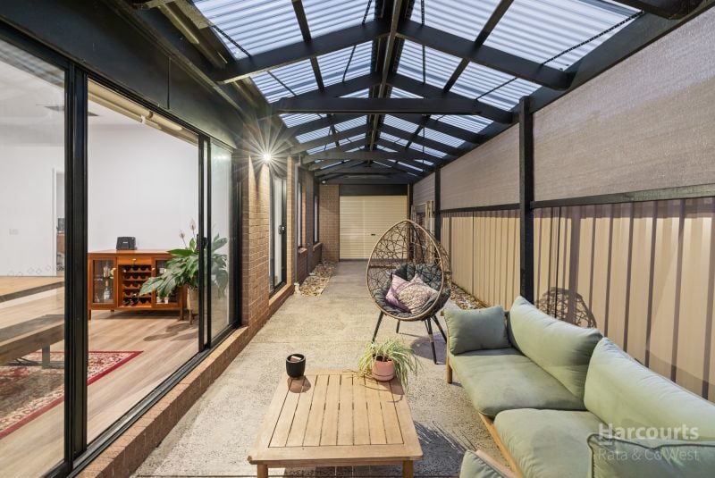 5 Cobaw Circuit, Caroline Springs