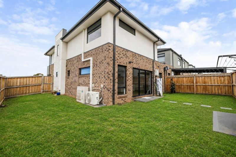 11 Emmanue Street, Deanside - Image 1