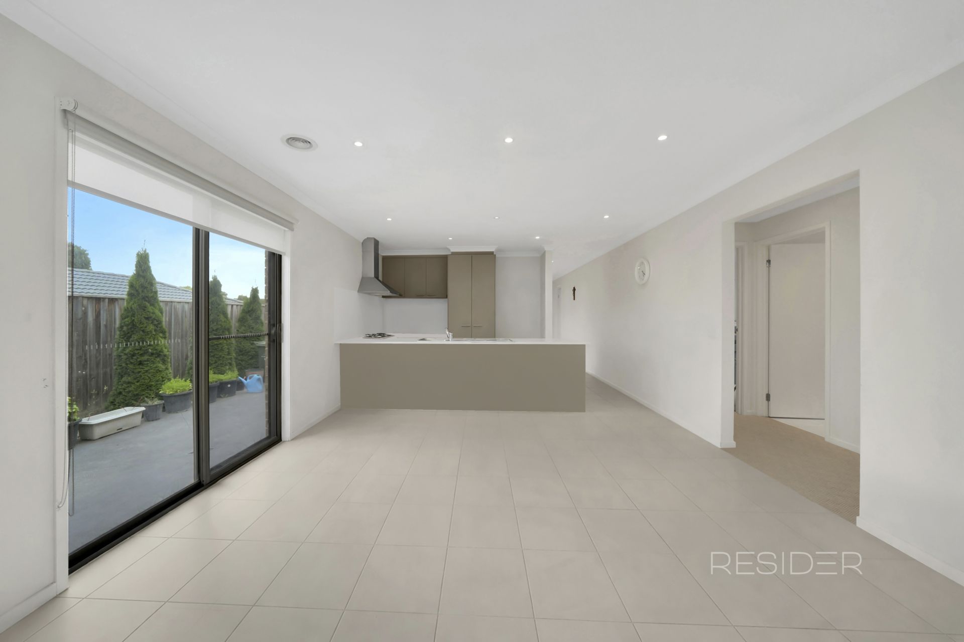 8 Isidore Drive Doreen, Doreen - Thumbnail 3