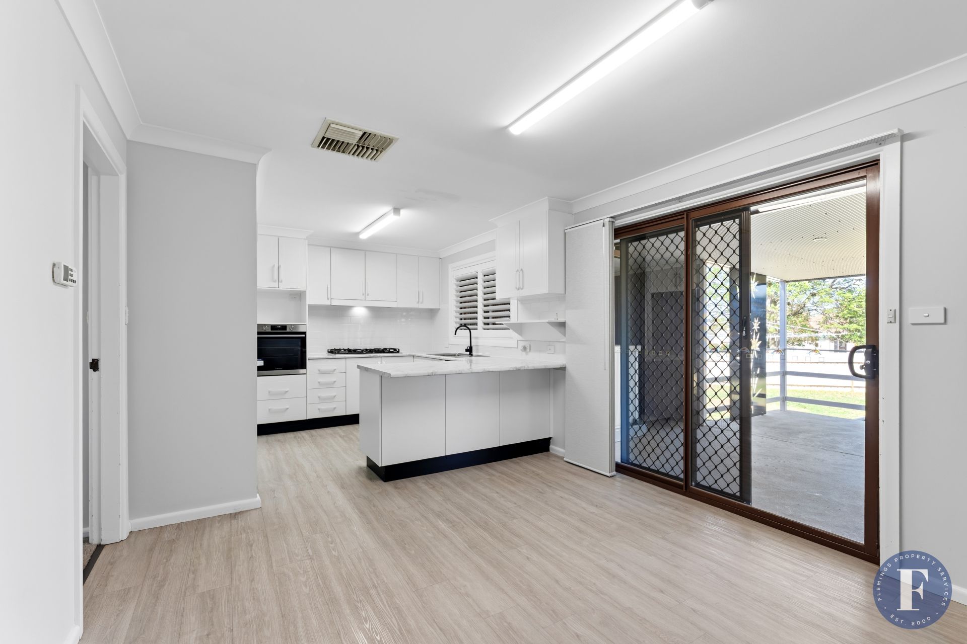 76 Fontenoy Street, Young NSW, Young - Thumbnail 4