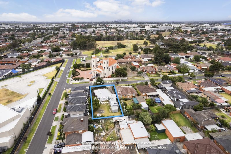 36 Poplar Street, Thomastown