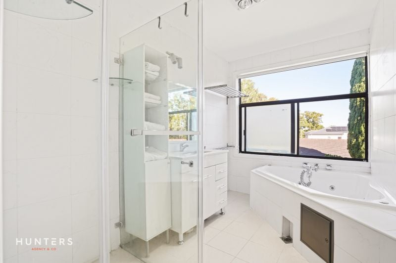 8 Bells Road, Oatlands