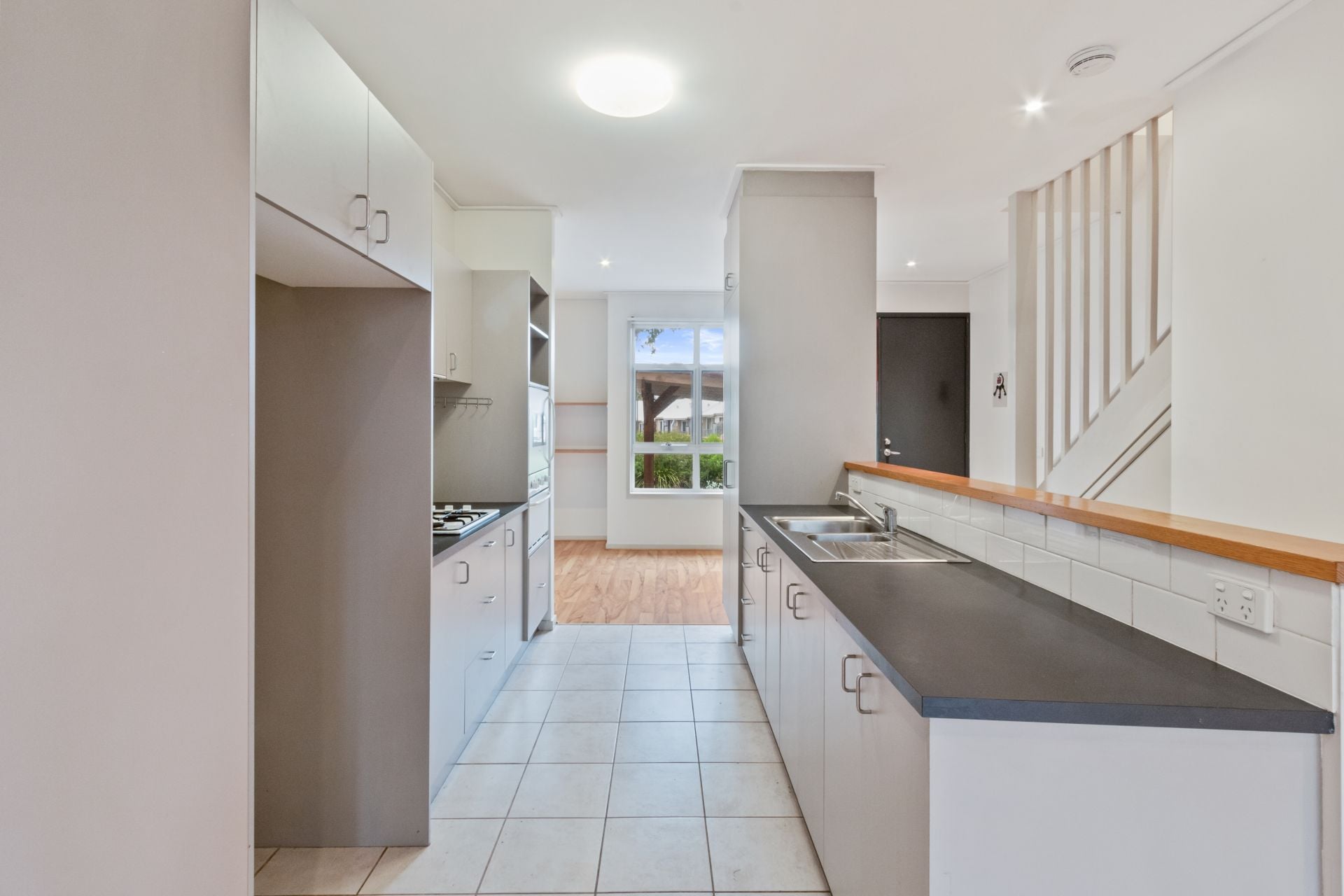 Simplicity, Comfort & Convenience in a Prime Location