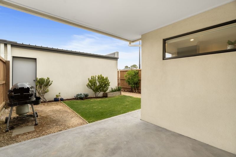 32 Vearings Road, Wollert