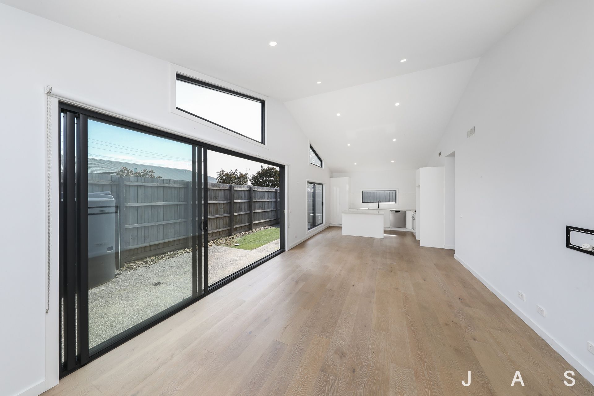 3/6 Corrigan Avenue Brooklyn VIC, Brooklyn - Thumbnail 5