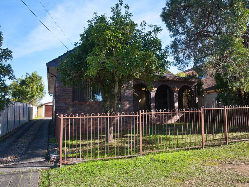 3 Edward Avenue MIRANDA 2228