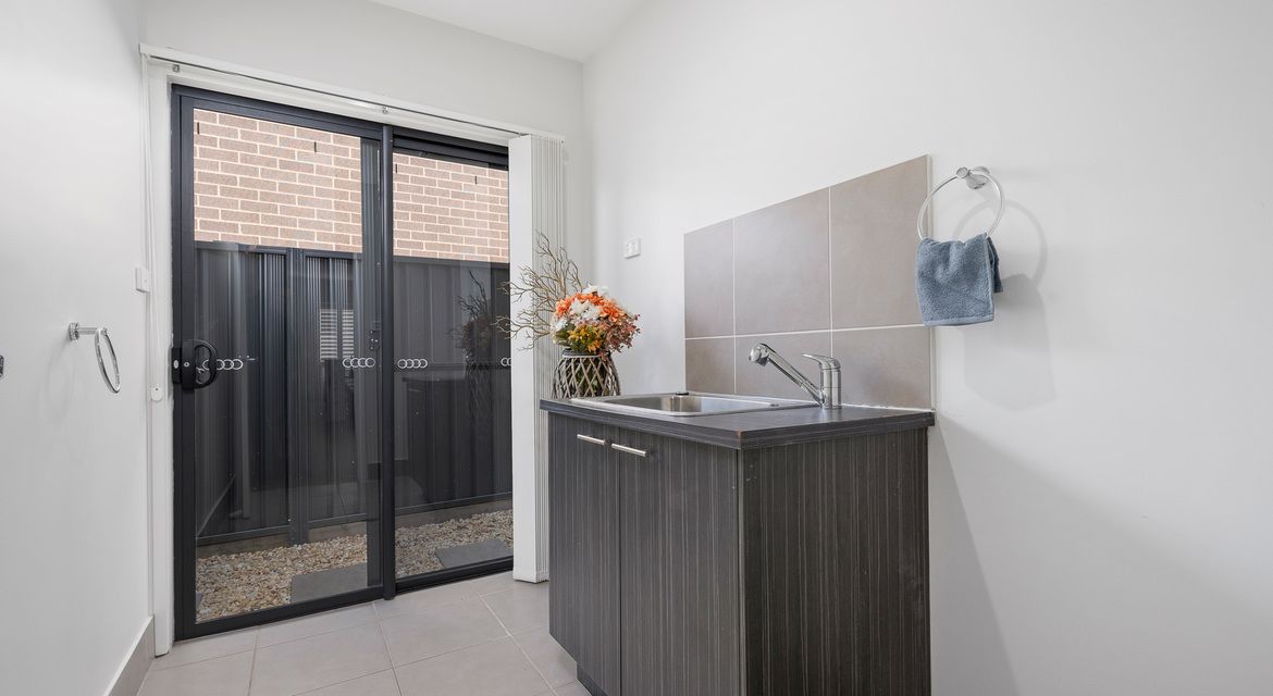 Denham Court 31 Sweetman Circuit