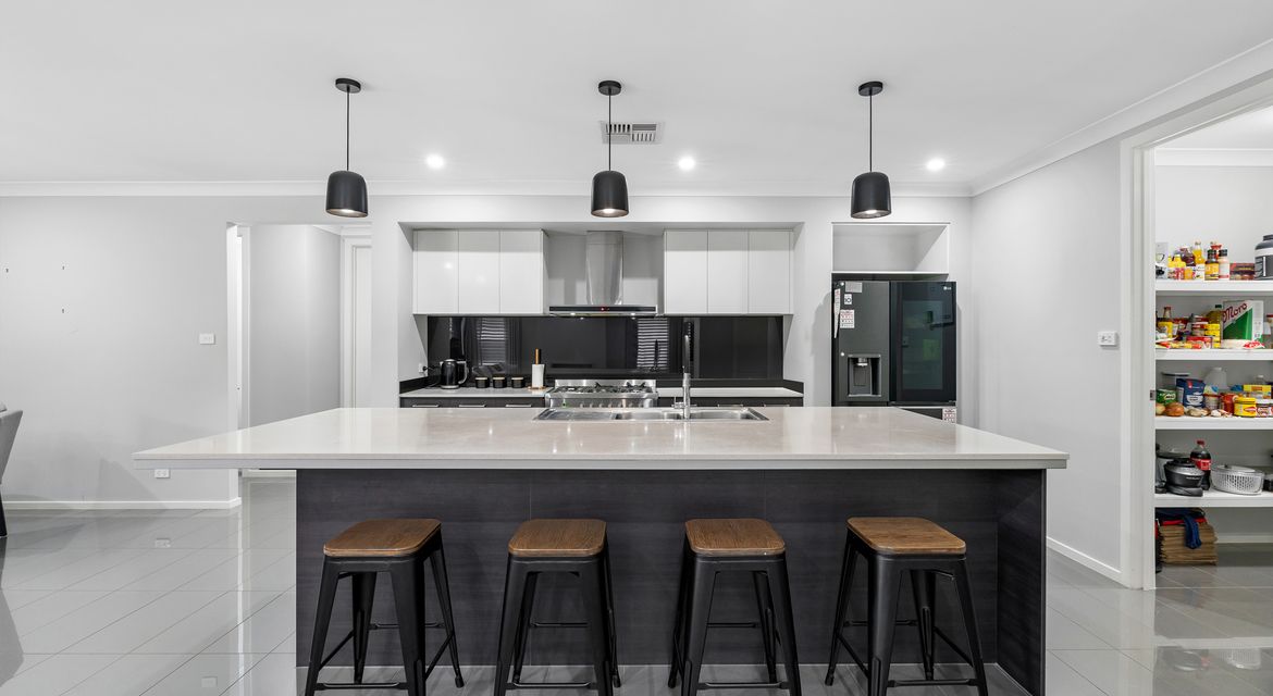 Oran Park 9 Myer Way