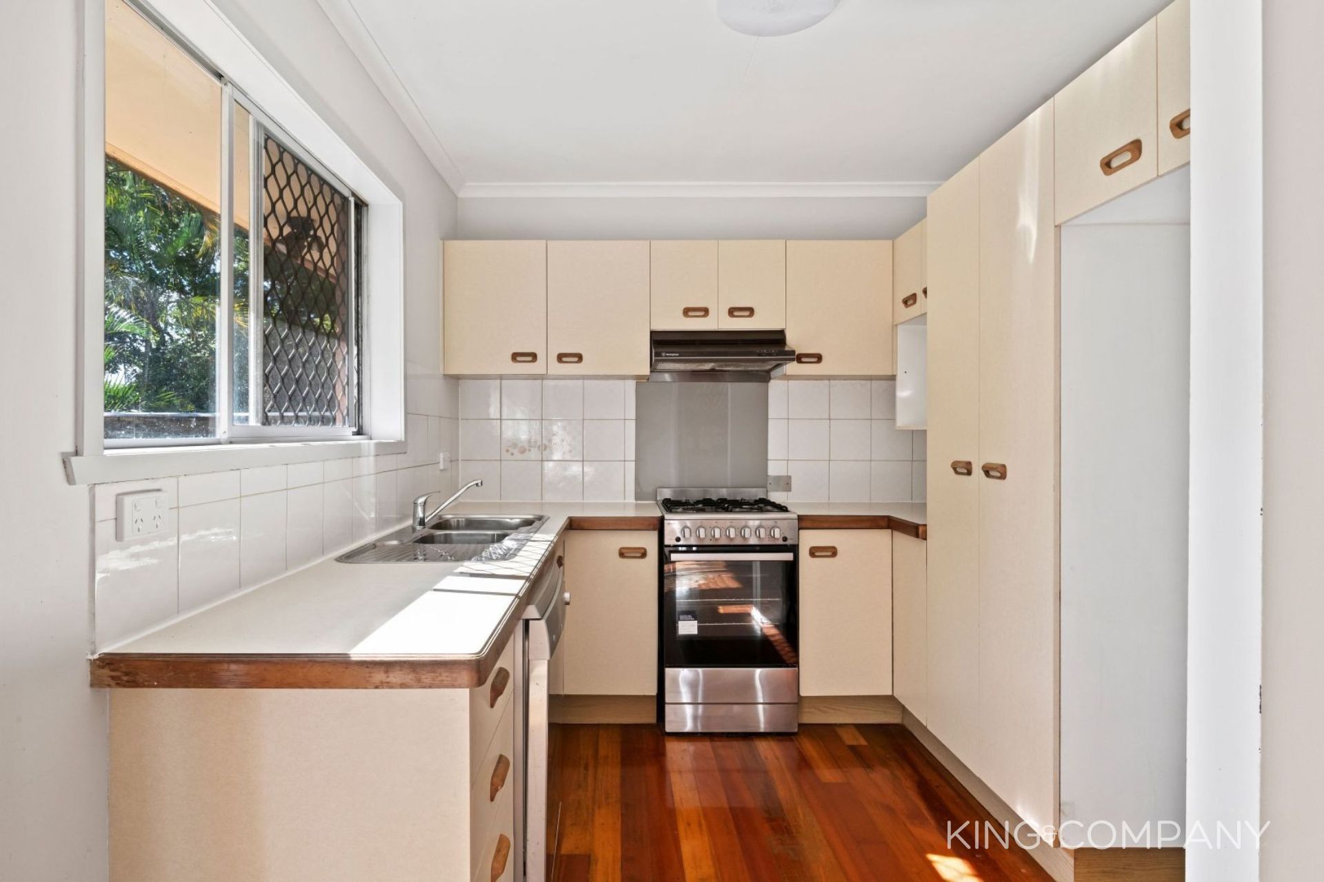 37 Keyes Street, Loganlea, Loganlea - Thumbnail 3