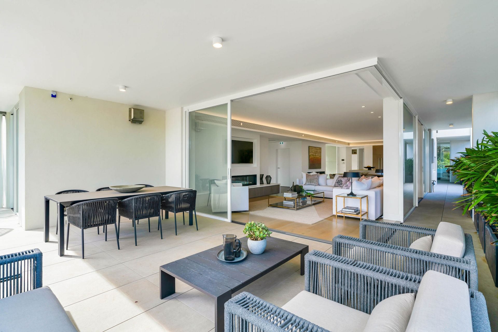 1/7 Carlisle Street Rose Bay NSW, Rose Bay - Thumbnail 2