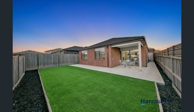 8 Morang Street, Mickleham
