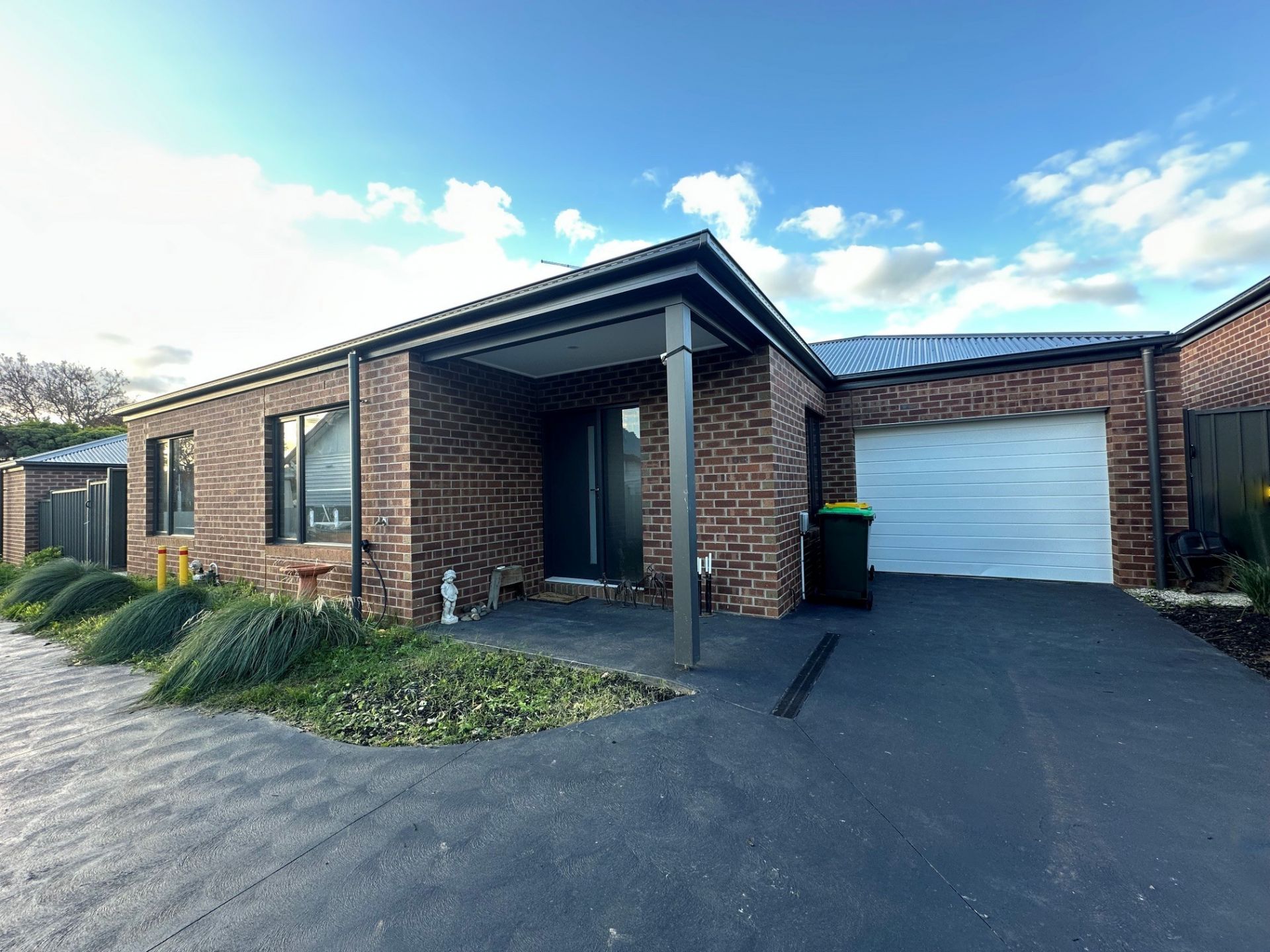 2/52 Burke Street, Maryborough - Thumbnail 2