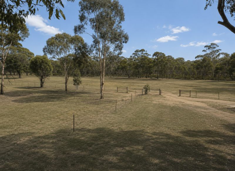 109 Maryborough St Arnaud Road, Maryborough - Image 1