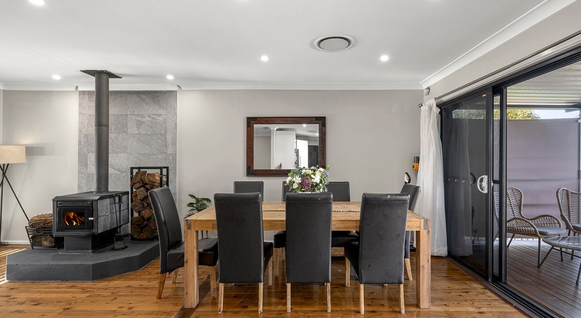 Riverstone 25 Oleander Crescent