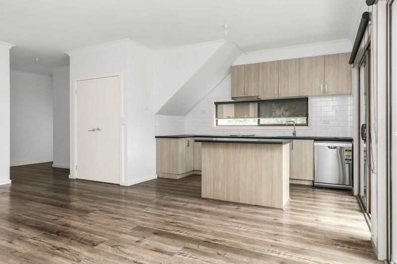 4/19 Positano Way, Lalor