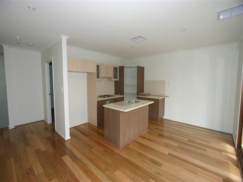 3/11 Timpson Street PORT ADELAIDE SA, Port Adelaide - Thumbnail 2