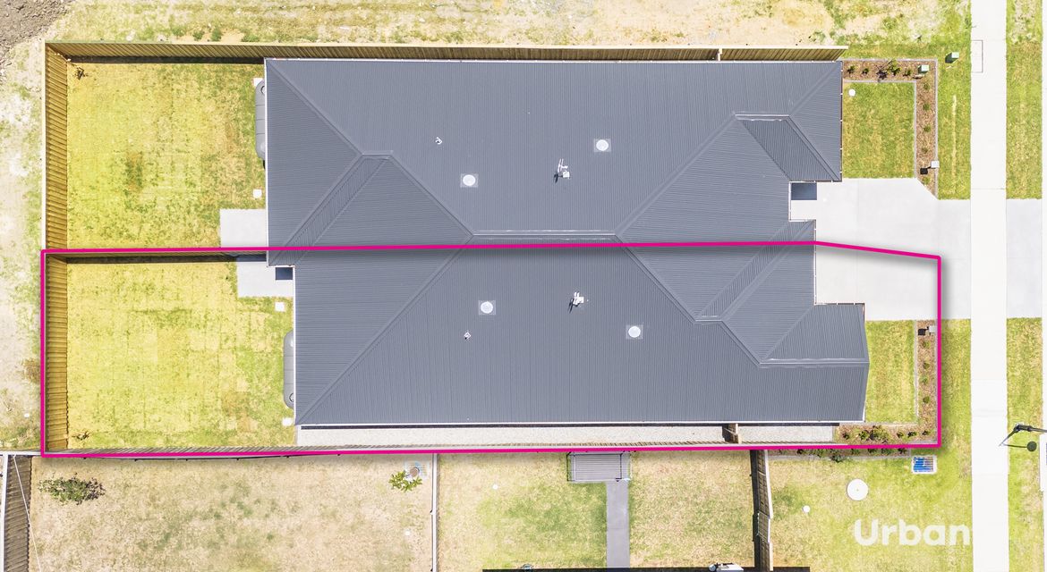 Chisholm 1/3 Aquata Street