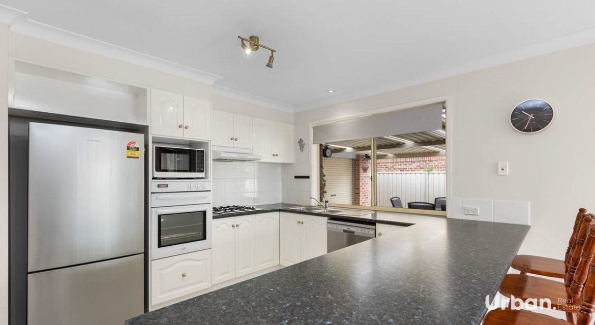 Aberglasslyn 19 Pyalla Avenue