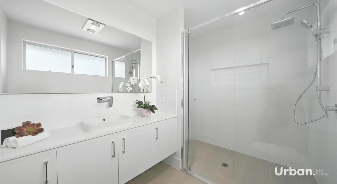 Austral 23 Fog Street