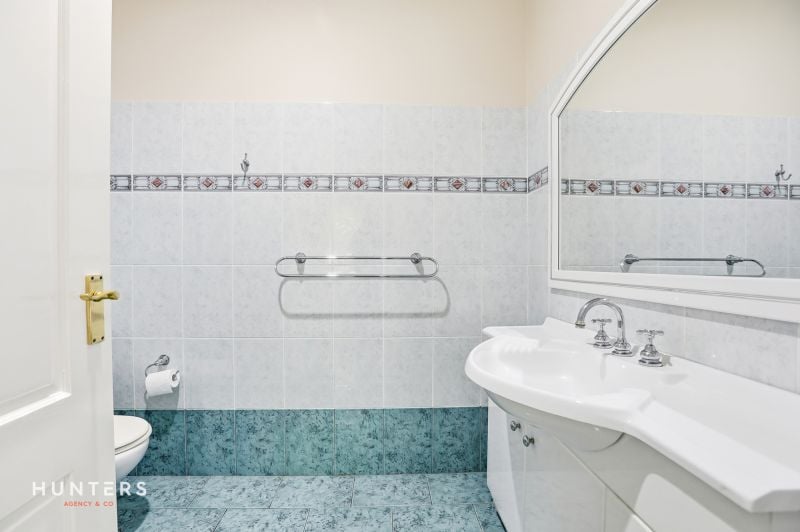 35 Alanas Avenue, Oatlands