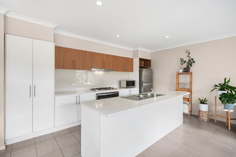 9 Carlow Walk, Lalor