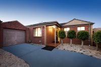 2/19 Haigh Street, Bentleigh East VIC