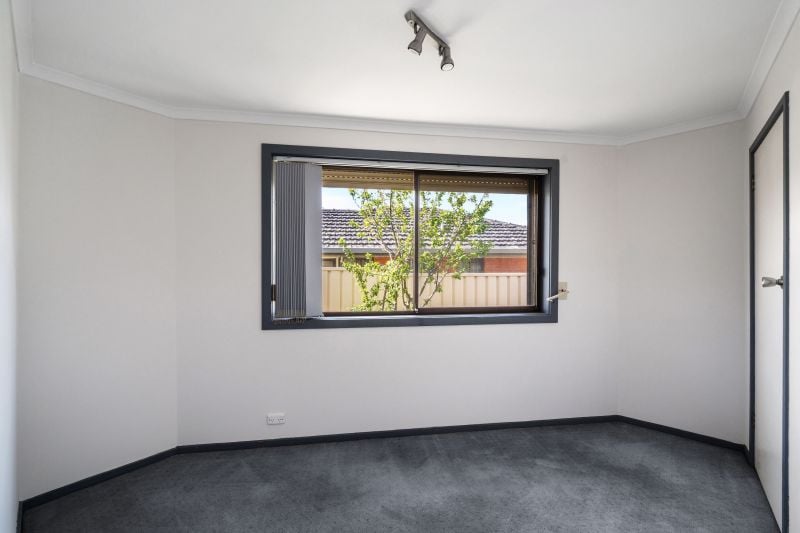 31 Winamurra Crescent, Thomastown