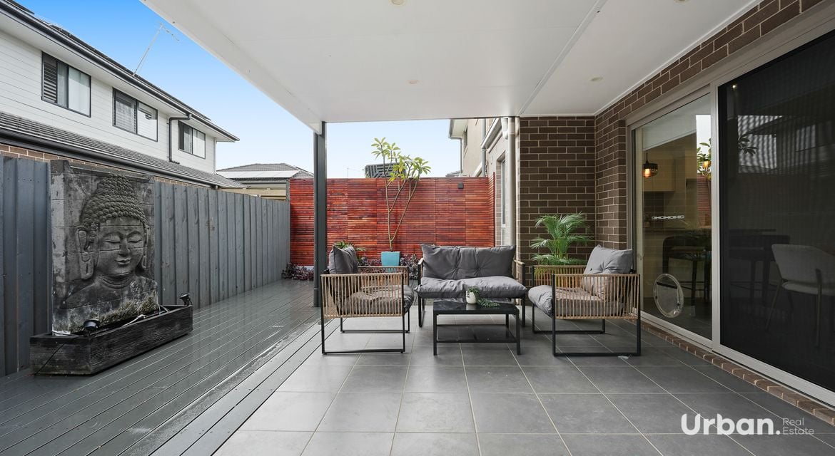 Bardia 66 Ingleburn Gardens Drive