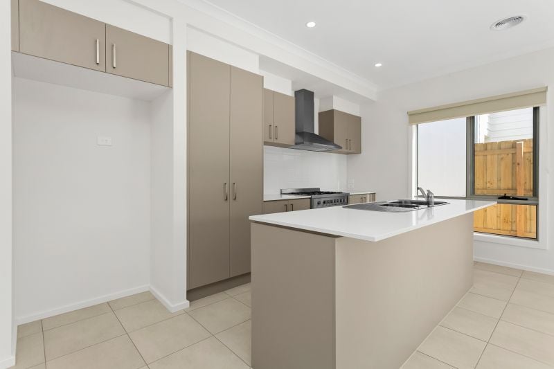 69 Cobram Drive, Eynesbury