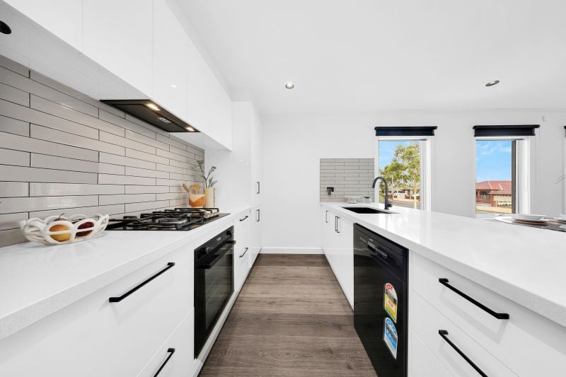 13A Memorial Avenue, Epping