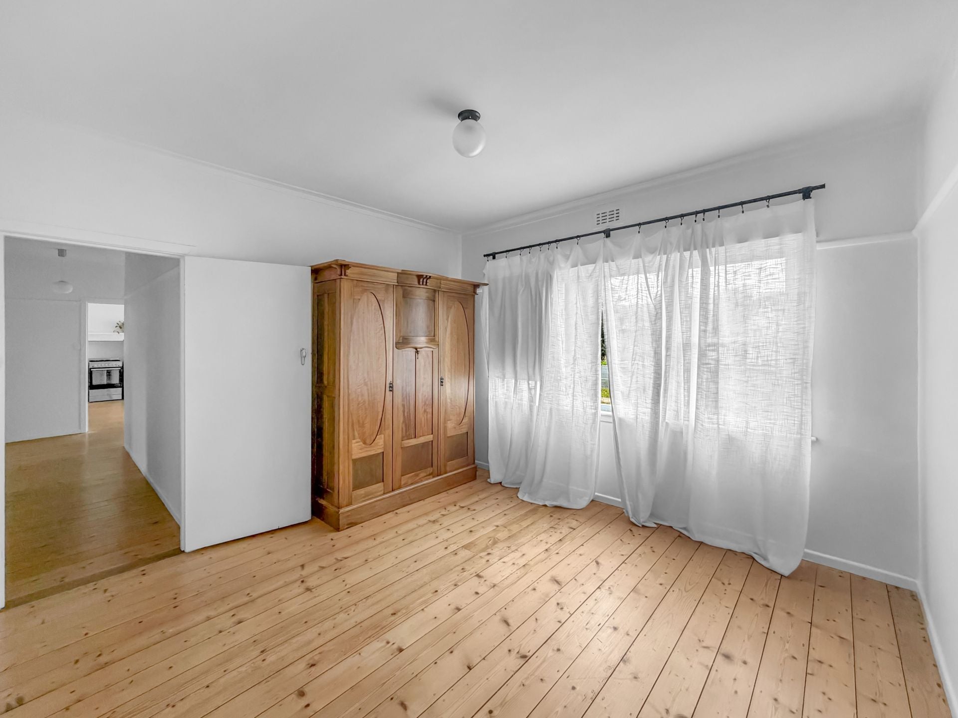 20 Yarrowee Street, Sebastopol, Sebastopol - Thumbnail 6