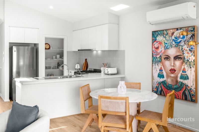13 Amazing Boulevard, Fraser Rise