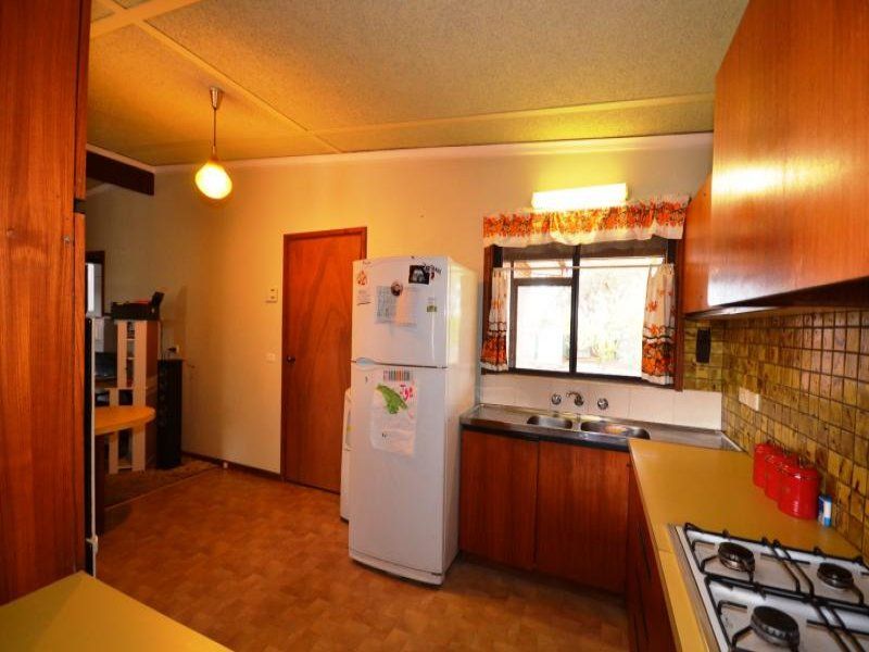 47 Mill Street STRATHDALE VIC, Strathdale - Thumbnail 3