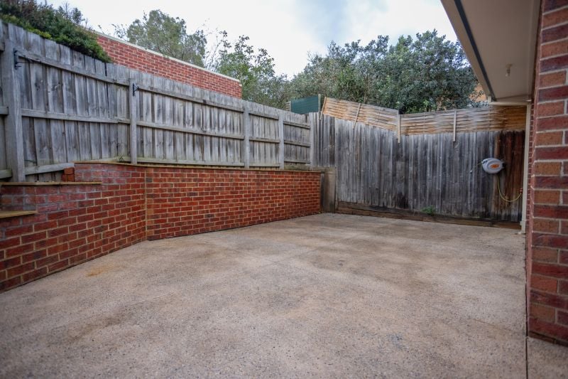 2/58 Livingstone Street, Coburg North