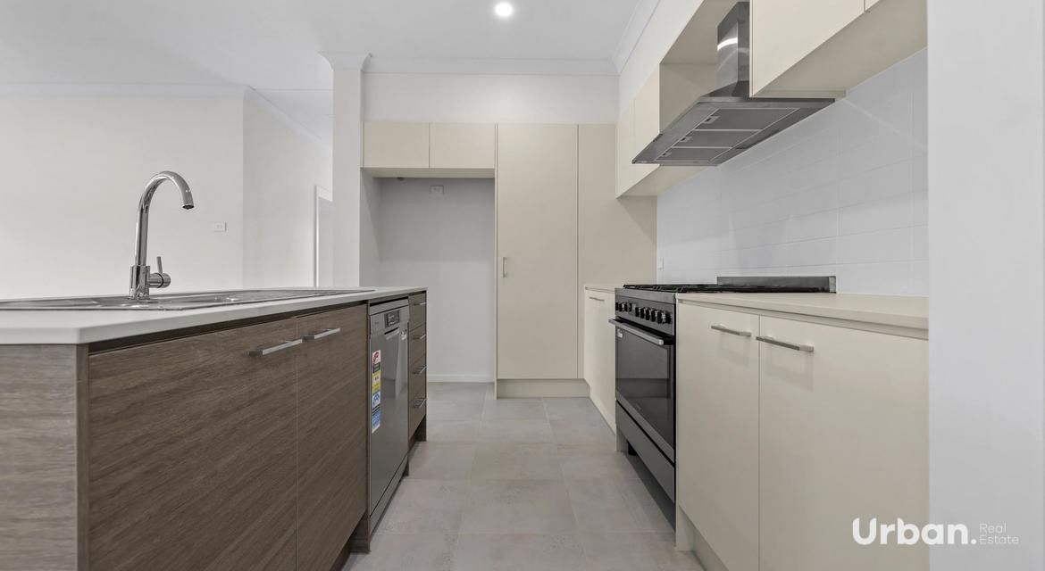 Austral 386 Tenth Avenue