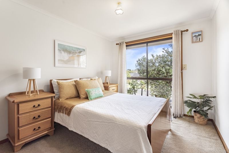 71 Thompson Circuit, Mill Park